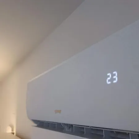 아파트 Savenaantico9 *